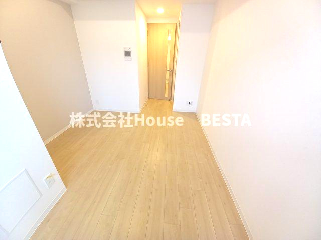 ワールドアイ神戸WESTの居間・リビング