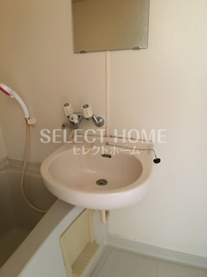 【洗面所】 | エタニティーＰａｒｔⅡ | 同型タイプ独立洗面台、朝の身支度には欠かせません