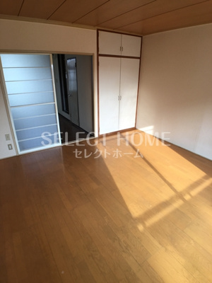 【寝室】 | エタニティーＰａｒｔⅡ | 同型タイプ広くて明るい寝室