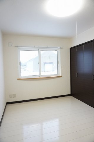 グラティアの寝室