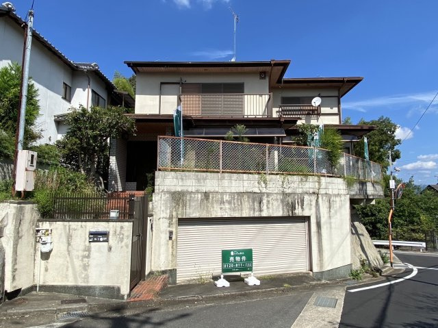 向日市物集女町北ノ口　の外観|現況：古家付き
中古戸建としての販売も行っております。
現地、ご内覧も可能です！