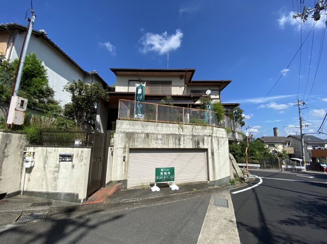 向日市物集女町北ノ口　の前面道路含む現地写真|前道：北・南の二方道路です！