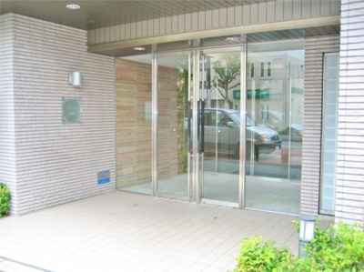 【エントランス】 | リシェス中屋（リシェスナカヤ）