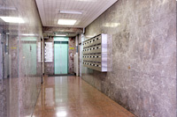 第６東ビルのエントランス