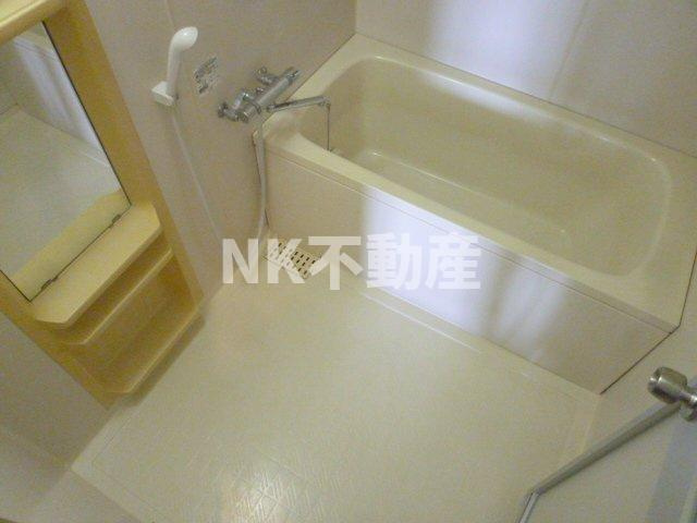 【浴室】 | レジェーロ永和（河内永和賃貸） | ゆったり過ごせるお風呂です