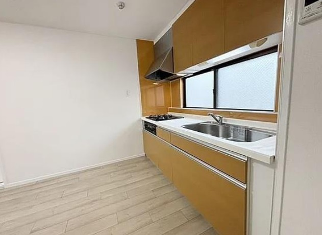 【仲介手数料半額／中村区】／ライオンズマンション深川町のキッチン