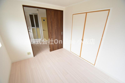 【洋室】 | 秀雅ハイツ