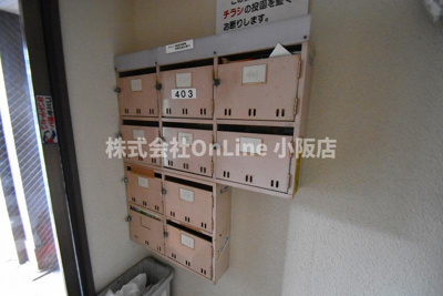 【ロビー】 | 秀雅ハイツ