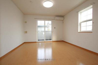 【内装】 | サンリットスクエアＢ | 過ごしやすい室内です
サンリットスクエアB棟　103号室　2022/4/7撮影