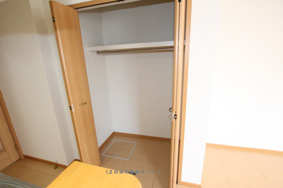 【収納】 | サンリットスクエアＢ | ちょっとした収納スペースも充実しています
サンリットスクエアB棟　103号室　2022/4/7撮影