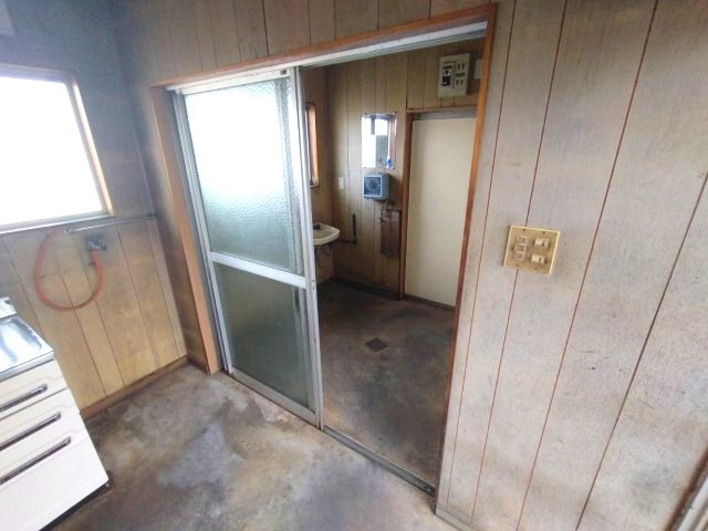 西尾市平坂貸工場の内装