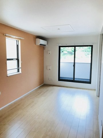 ラコッティの居間・リビング