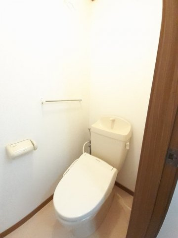 ソレアード葉中のトイレ