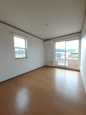 アヴェニール葉中の内装