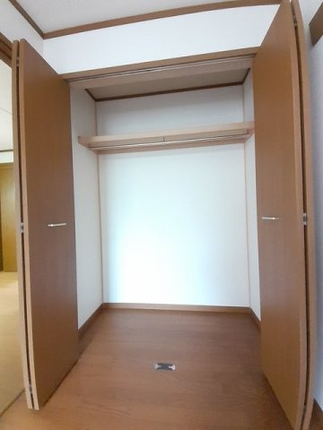 アヴェニール葉中の収納