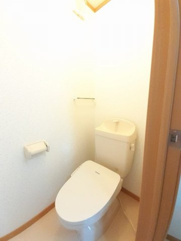 ソレアードエムＡのトイレ
