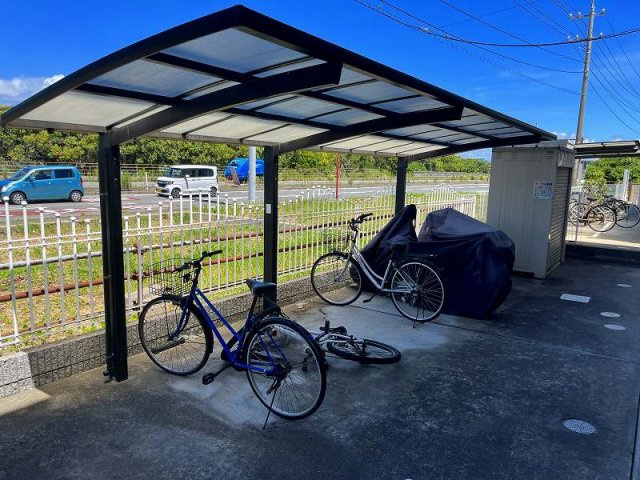 レオパレスマリーンブルーのその他