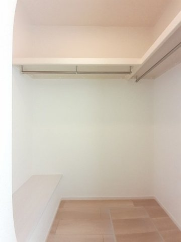 レジデンス　宝町の収納
