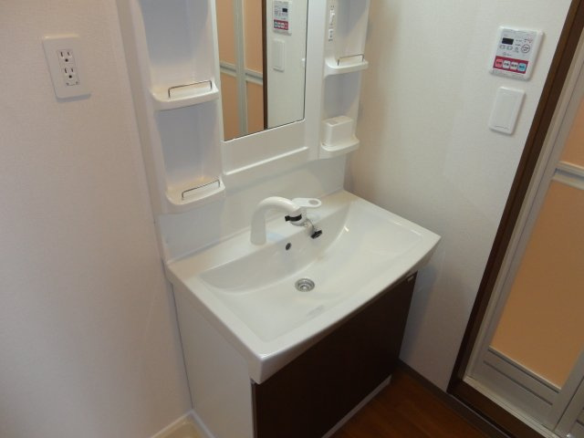 グランコート王喜の洗面所|洗髪洗面化粧台