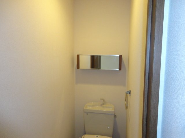 グランコート王喜の収納|トイレ収納