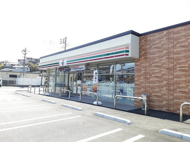 ジェルメゾンの周辺|セブンイレブンまで1000m