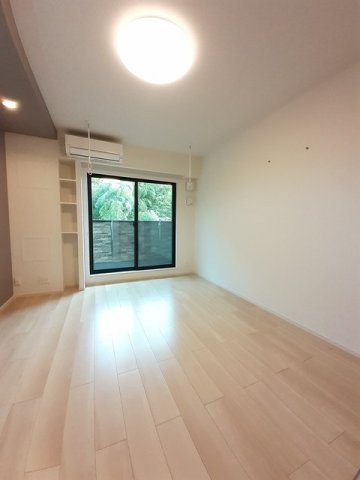 ジェルメゾンの内装