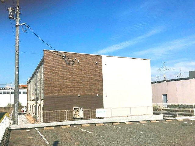 クレイノ久々原の外観