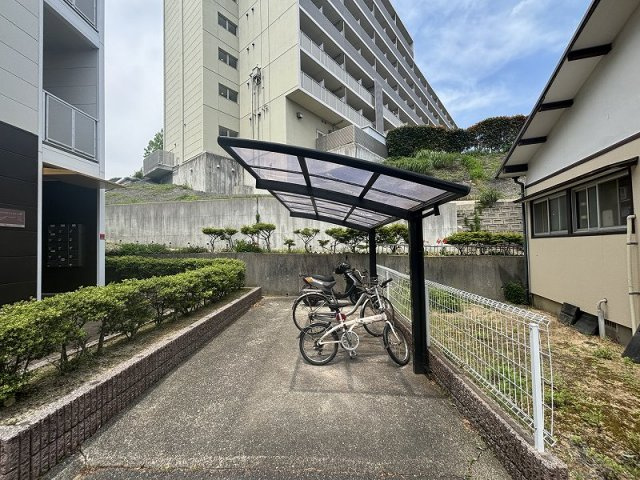 レオパレスＨａｐｐｙＦｉｅｌｄのその他|自転車置き場