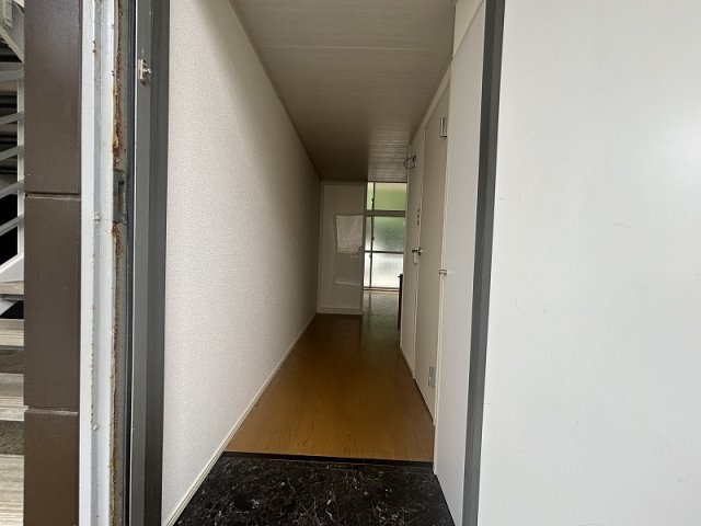 レオパレスＨａｐｐｙＦｉｅｌｄの玄関