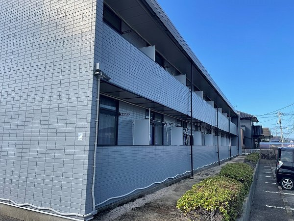 レオパレス梶栗の外観