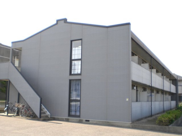 レオパレス梶栗の外観