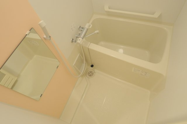 レオネクスト冨貴ヶ丘の浴室|備品や設備仕様は号室等により異なります現地をご確認下さい。