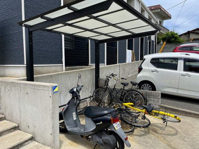 レオネクストシャーマー筋川のその他|自転車置き場