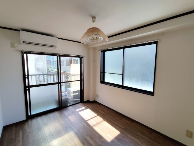 つくばハイツ2の居間・リビング