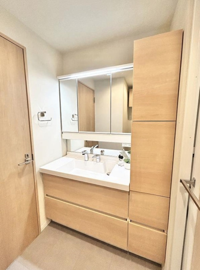  | ★仲介手数料無料★カインドステージ横浜台町（横浜駅まで徒歩6分　好立地物件・家具・エアコン付き） | 仲介手数料無料！お問合せ下さい/080-7058-7312 