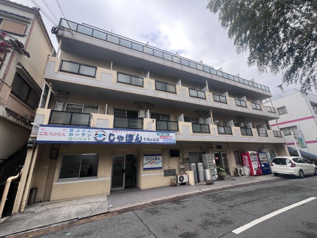 ローズガーデンの外観