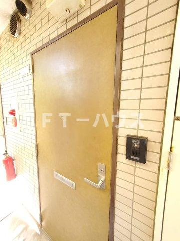 ＴＡＫＡＮＯビルの玄関