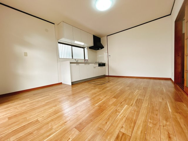熊谷市肥塚のキッチン|※未公開物件多数あります！
買取・物件探し・リフォーム・リノベ・管理何でもご相談下さい！