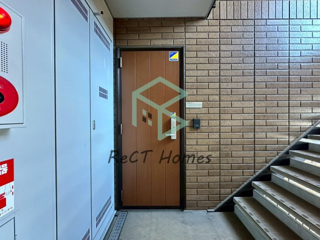姫路市北今宿３丁目の賃貸マンションの玄関