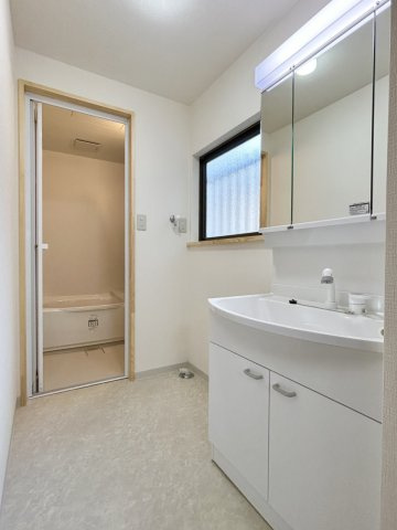 高知市中秦泉寺　中古戸建のランドリースペース