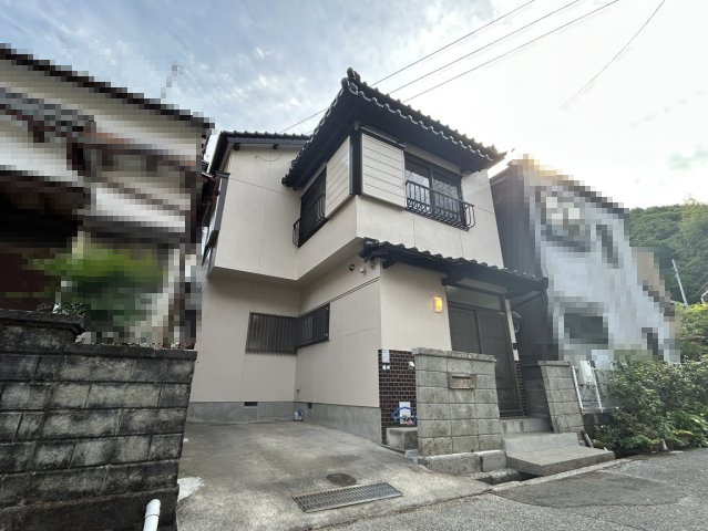 高知市中秦泉寺　中古戸建の外観