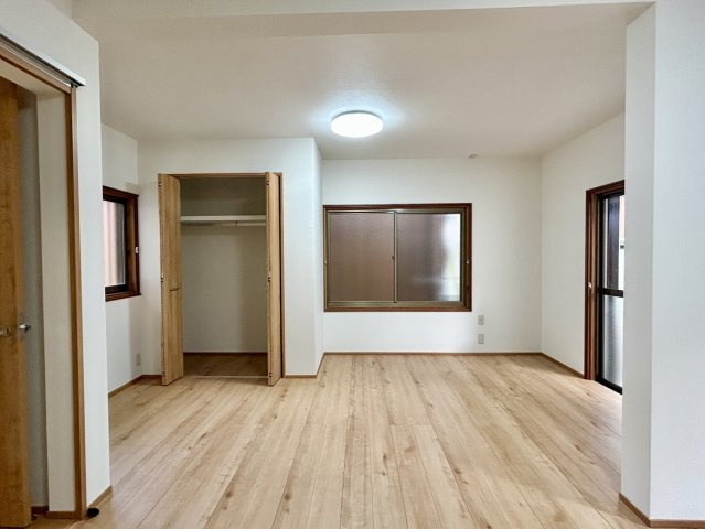 高知市中秦泉寺　中古戸建の居間・リビング