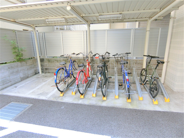スプランディッド品川のその他共用部分|屋根付駐輪場