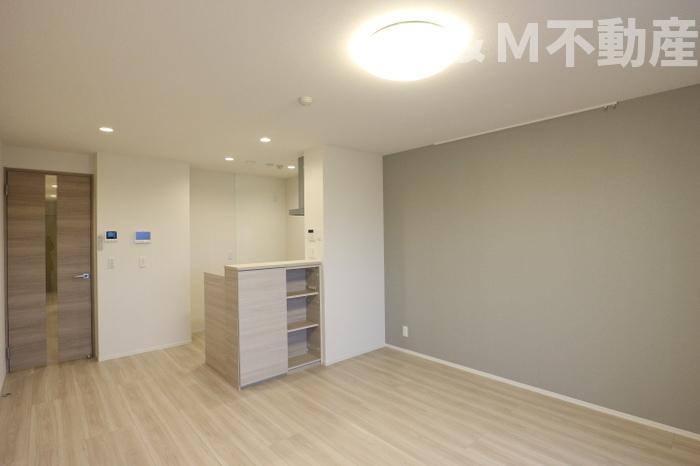 オークツリーの居間・リビング|ゆったりとした居間です