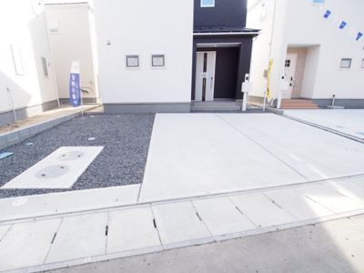 【駐車場】 | Livele Garden.S　日和田高倉　２号棟