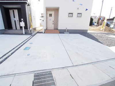 【駐車場】 | Livele Garden.S　日和田高倉　１号棟