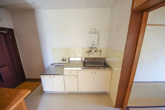 サンハイム北舞子のキッチン