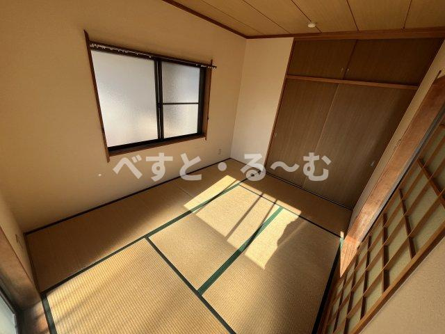 セラ西舞子5の和室