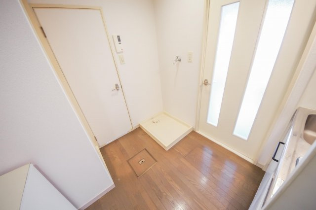 カーサ滝の茶屋の設備|室内洗濯機置場