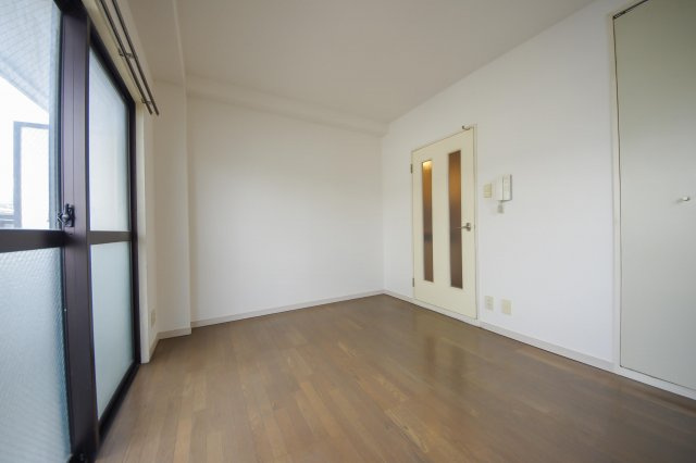 カーサ滝の茶屋の洋室